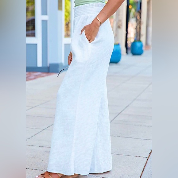 Pink Lily White Wide-Leg Jumpsuit Pants - Picture 2 of 3